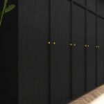 Detailbeeld van een kastenwand gerealiseerd in de zwarte U129 Alter, welke de natuurlijke uitstraling van geborsteld eiken heeft