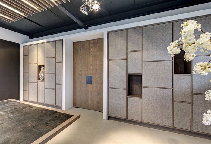 Luxe kantoor maatwerk kast roomdivider