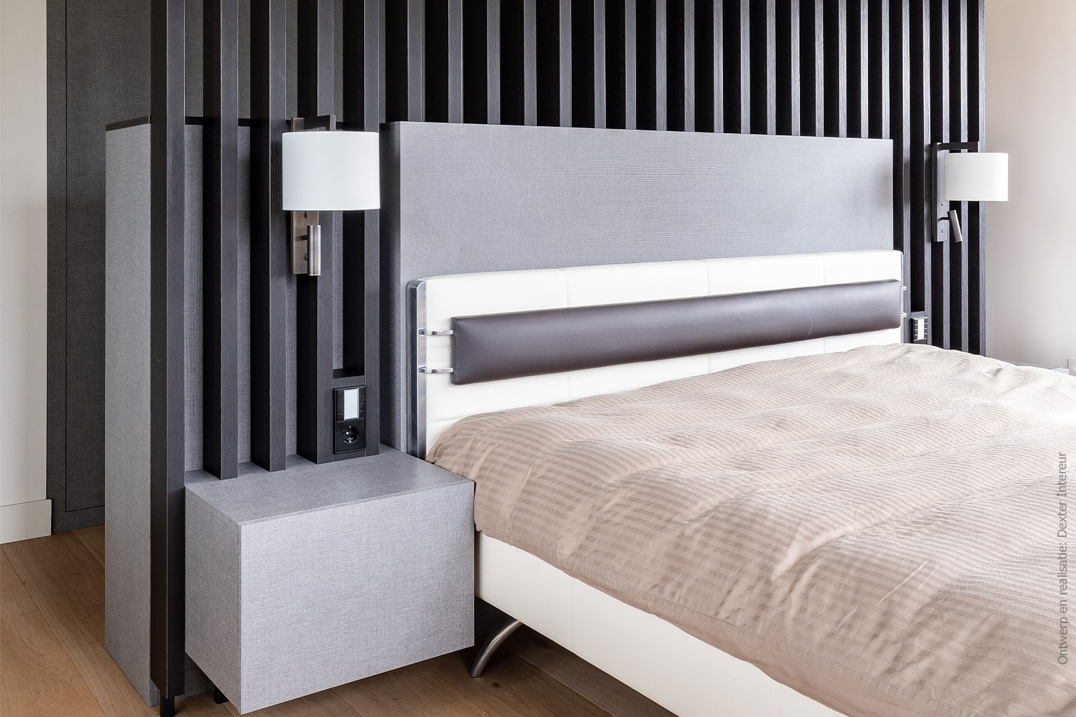 Bedmeubel met uitstraling van geweven stof