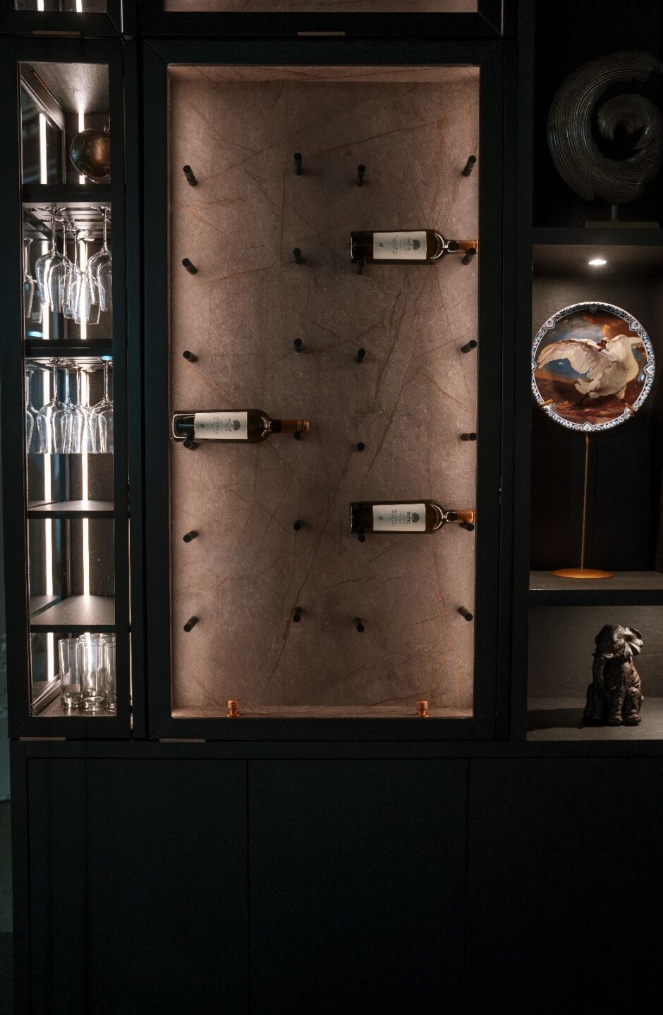 Vakkenkast - HPL Specials Brave Bronze