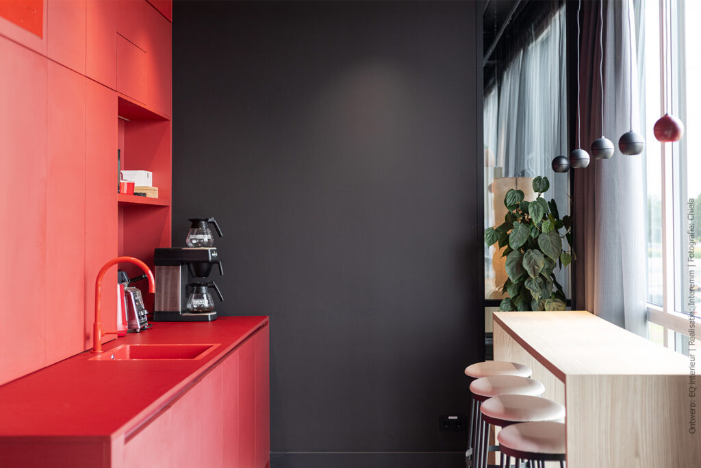 product UB16 Ovatta - Fronten en werkblad