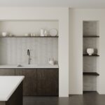 Render van een keuken uitgevoerd in solid surface decor DM5001 Niagara, welke lichte kleurnuances in beige en lichtgrijs toont, verrijkt met fris witte vlokken.