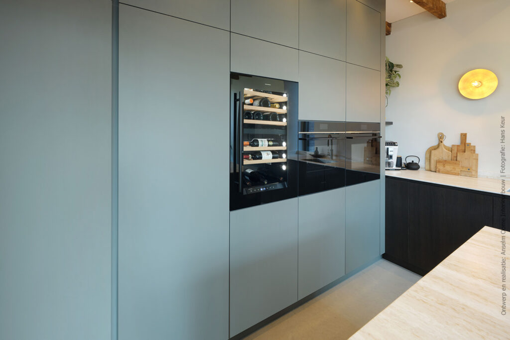 product UB21 Ovatta - Hoge keukenkasten