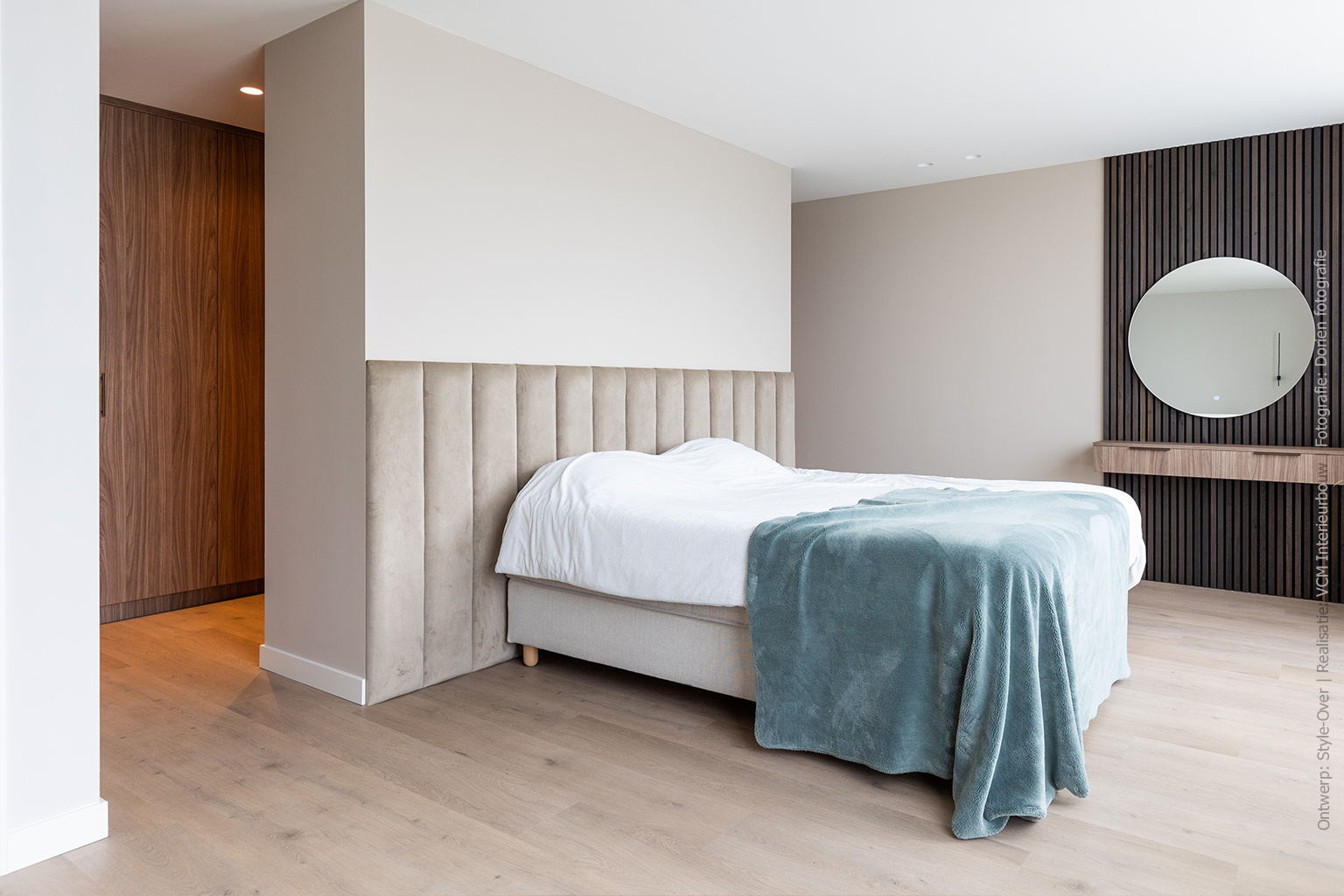 Inloopkast met wasmeubel in lichtbruin walnootdecor LS13 Poro Noce