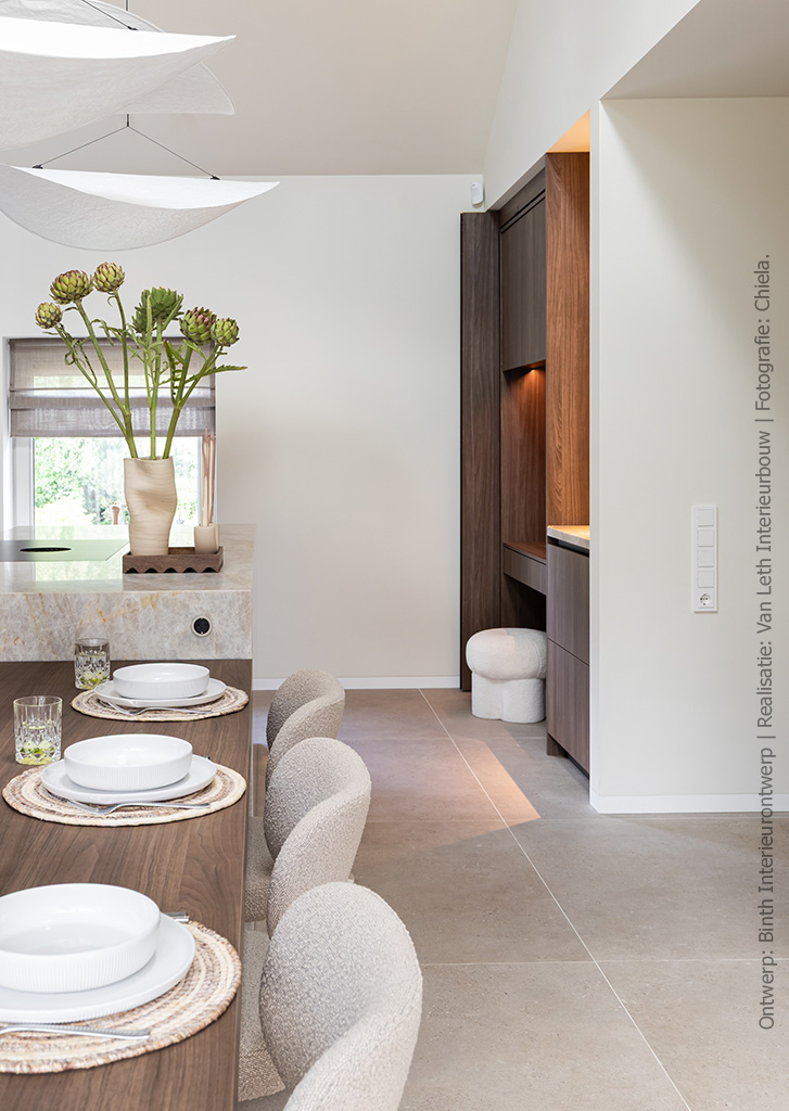 Moderne keuken met werkplek in warm walnootdecor LS14 Poro Noce